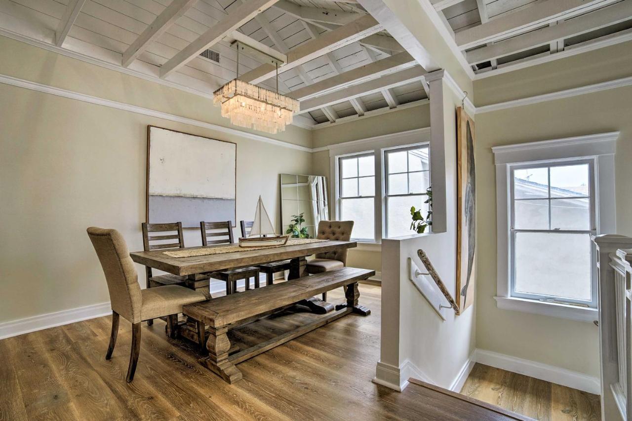 Charming Renovated Avalon Townhome, Walk To Beach! Bagian luar foto